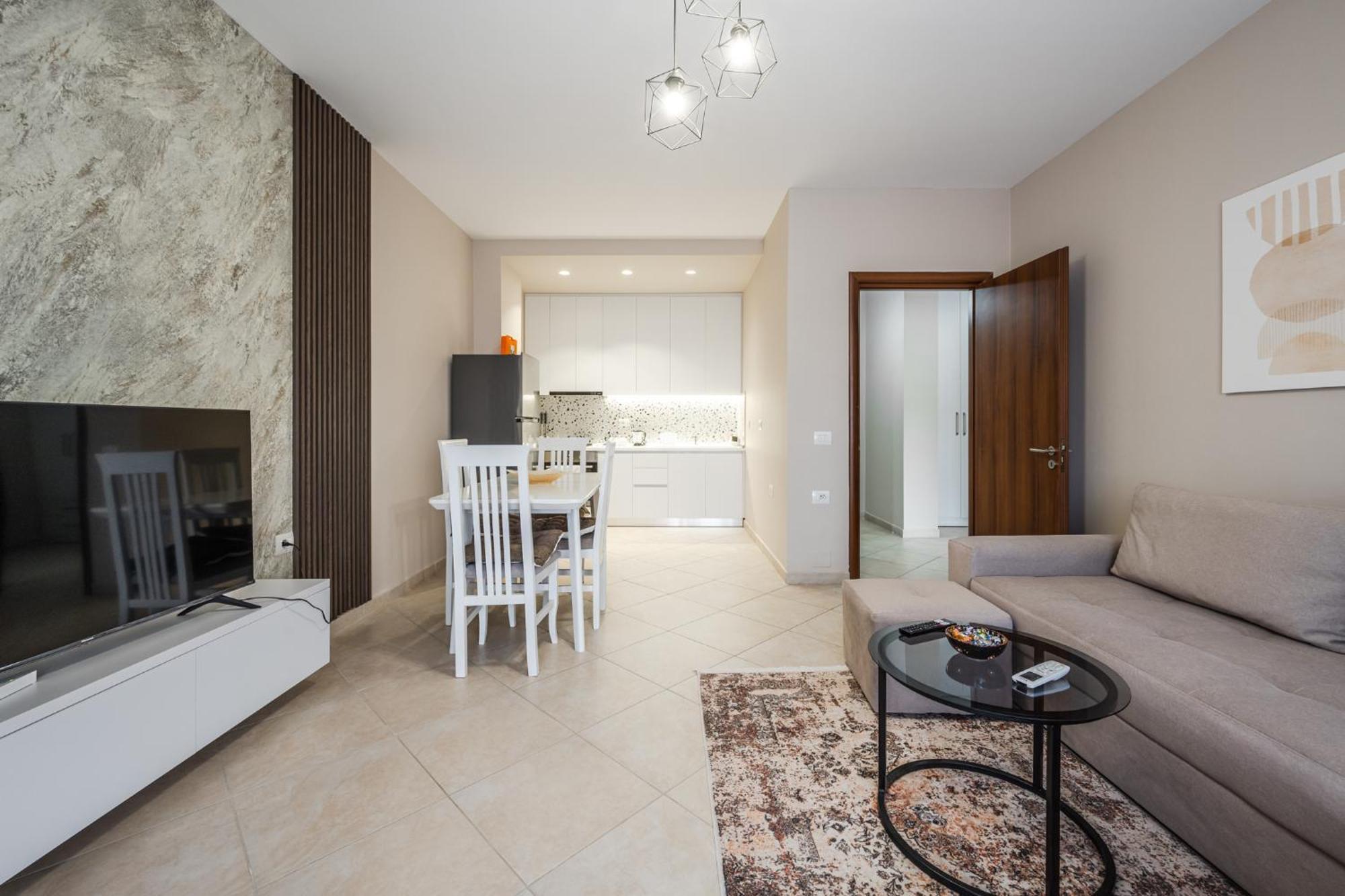 City Center Apartments By Kondo Stays Vlorë 外观 照片