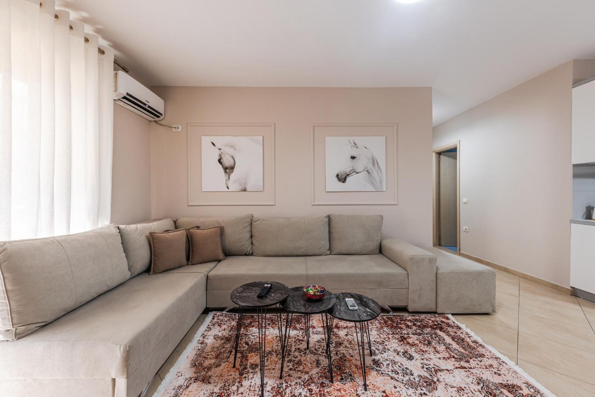 City Center Apartments By Kondo Stays Vlorë 外观 照片